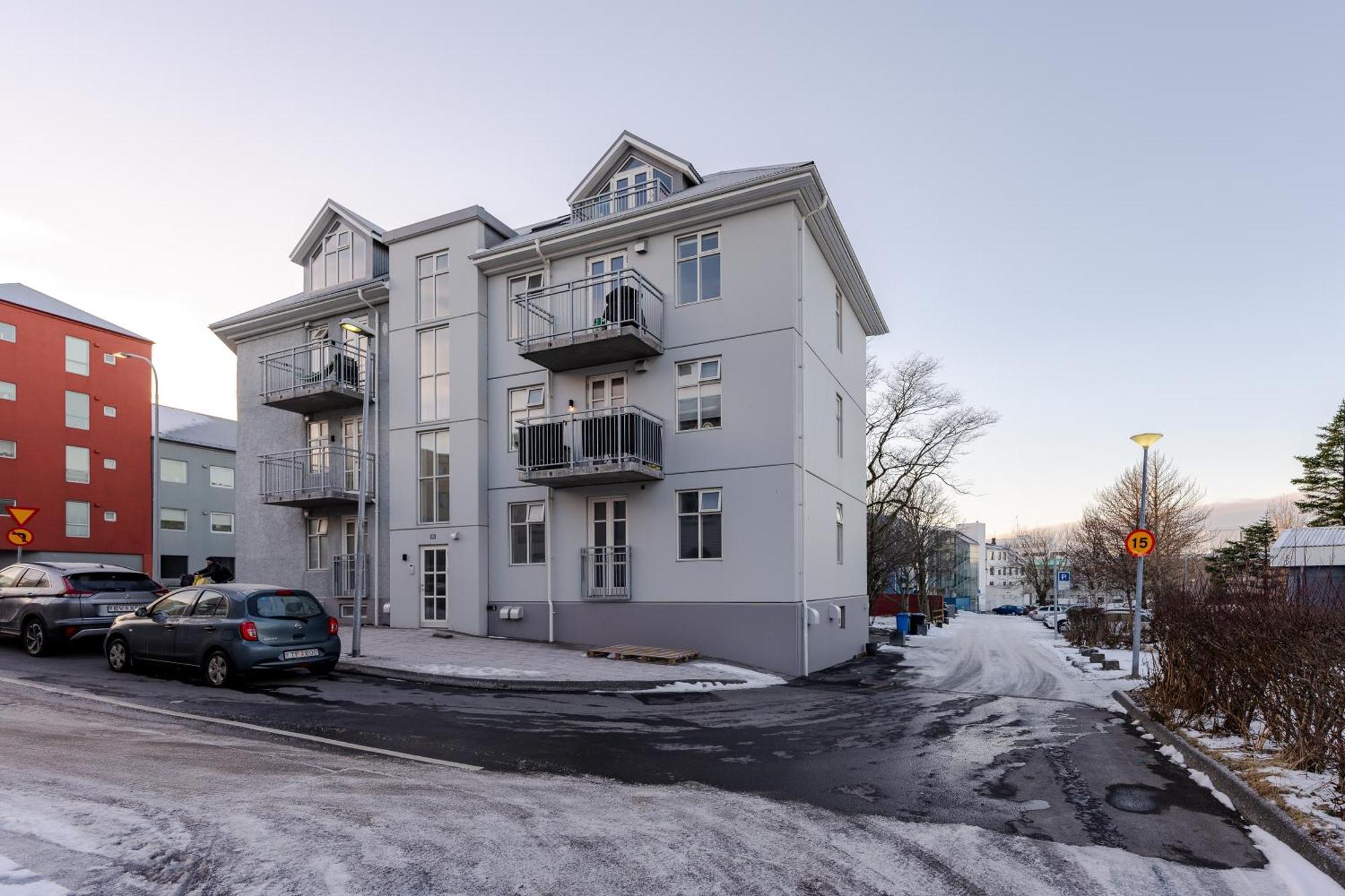 Day Dream Apartments Laugavegur 139 Reykjavik Ngoại thất bức ảnh